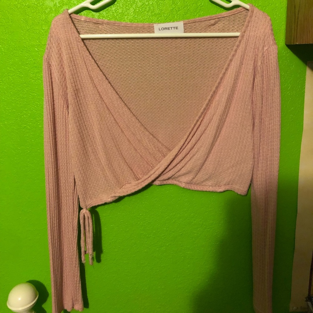 Pink long sleeve crop top
